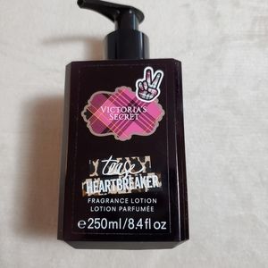 Victoria's Secret Heartbreaker Lotion